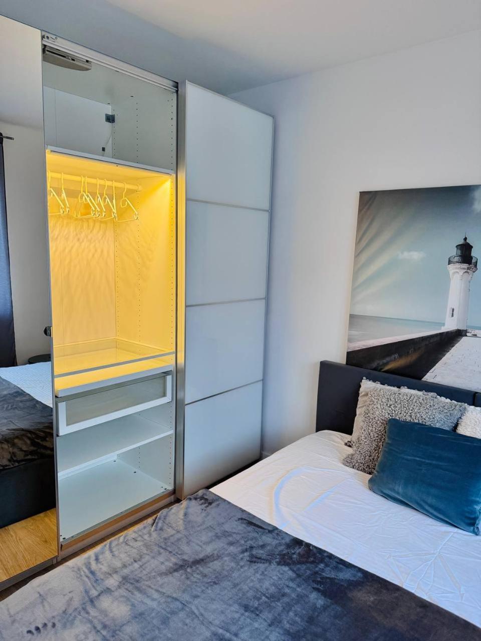 קרקוב C- Home4U - Apartment With A City View Close To Aquapark, Parking In Secured Area מראה חיצוני תמונה