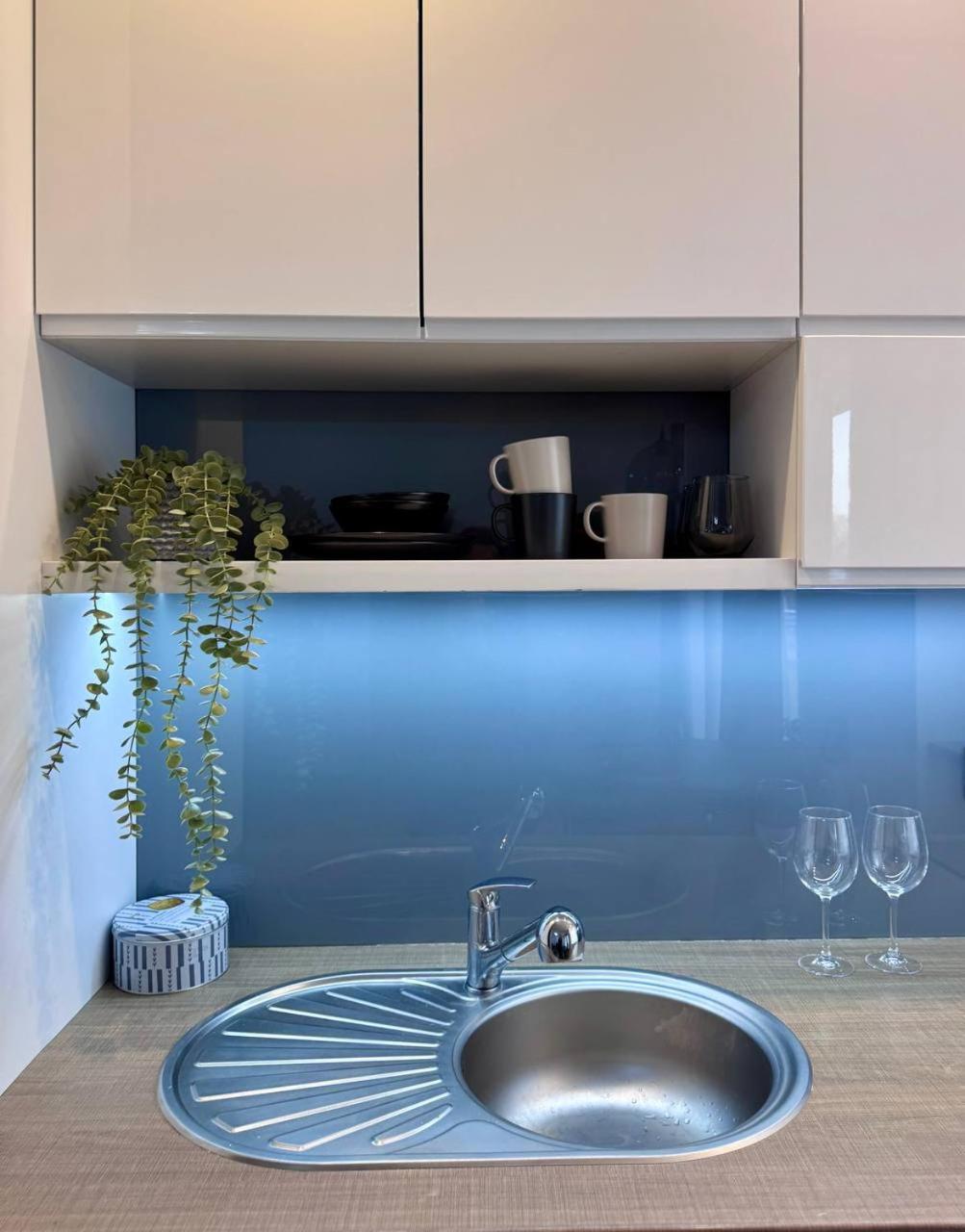 קרקוב C- Home4U - Apartment With A City View Close To Aquapark, Parking In Secured Area מראה חיצוני תמונה